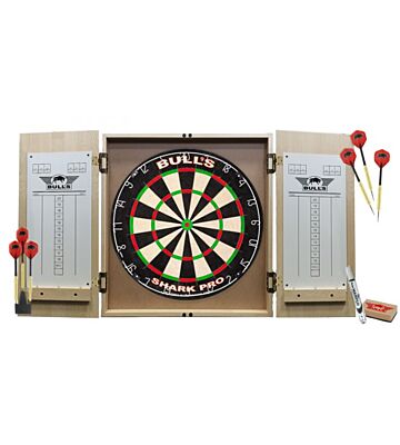 Bull’s Dartboard Cabinet Light Oak Deluxe Pro Set